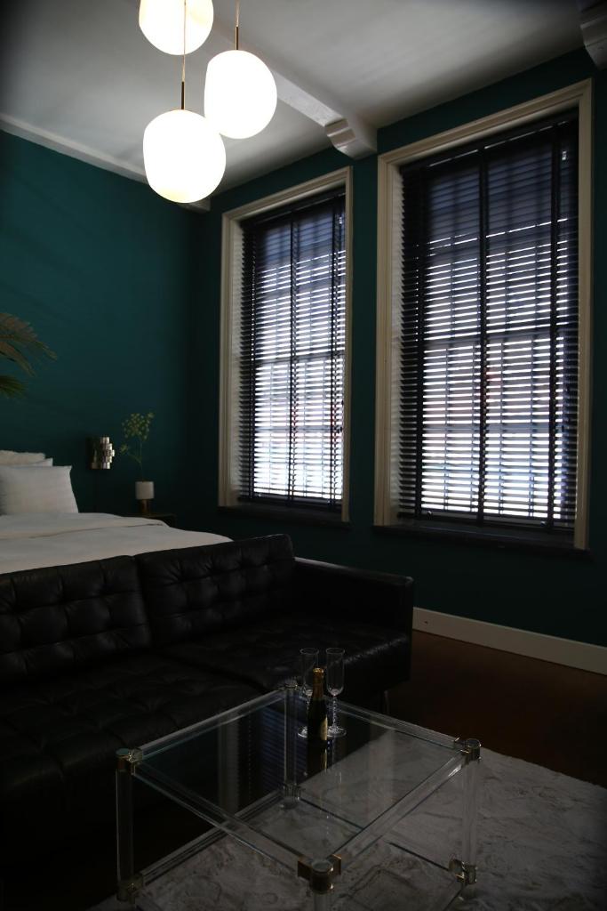 Philipse Suite photo 2