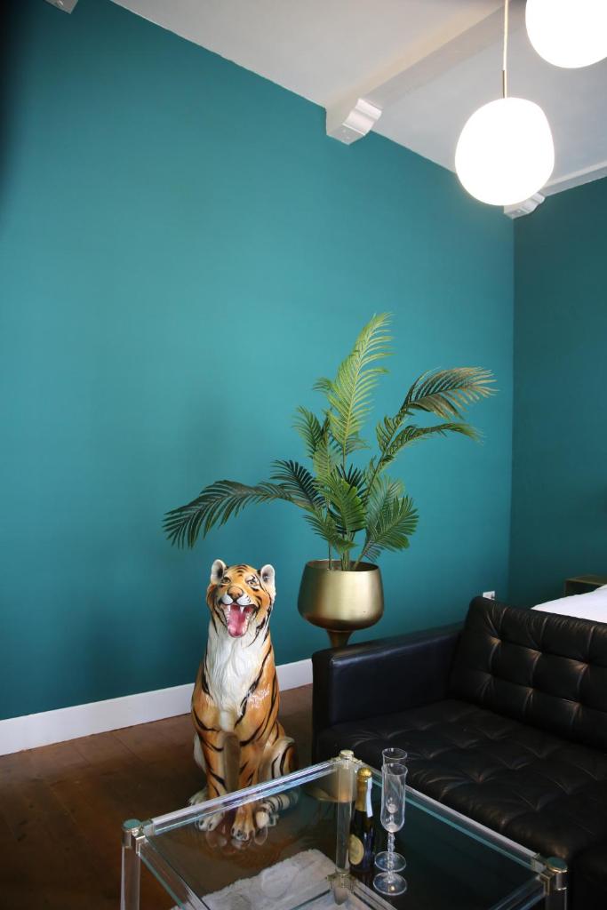 Philipse Suite photo 1