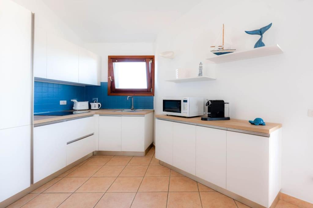 Tavolara Paradise - Sea View - Swimming Pool - WiFi photo 2