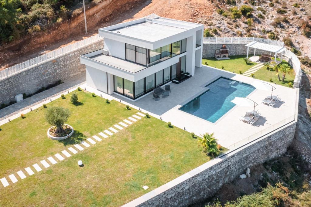 The Panoramic Villa photo 2