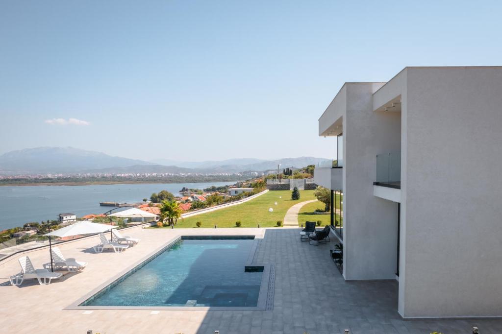 The Panoramic Villa photo 3