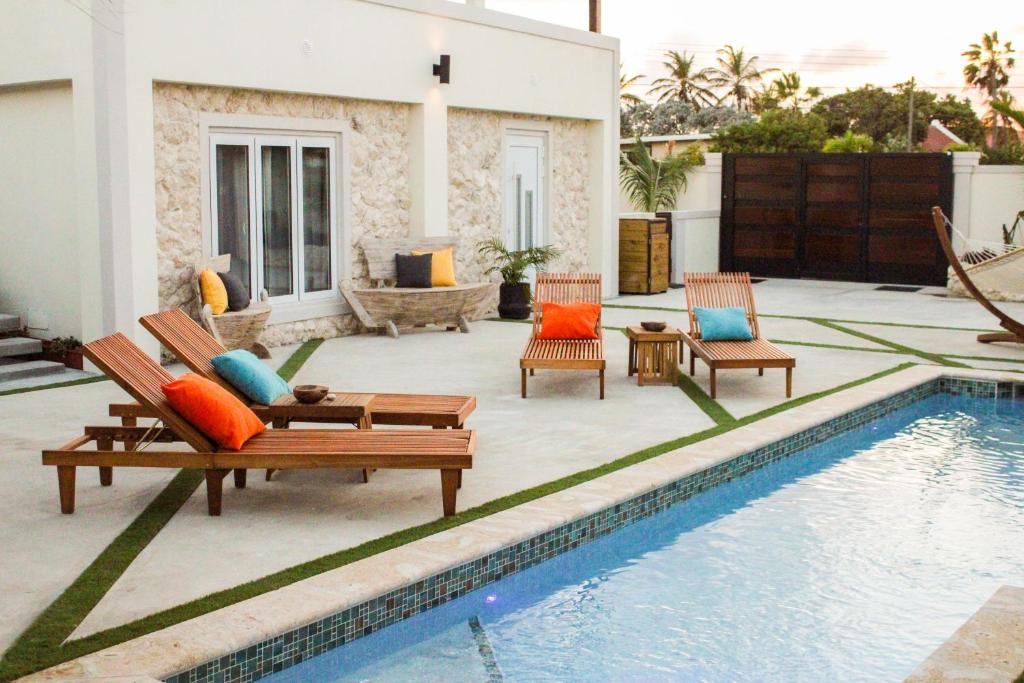 EVA Resort photo 2
