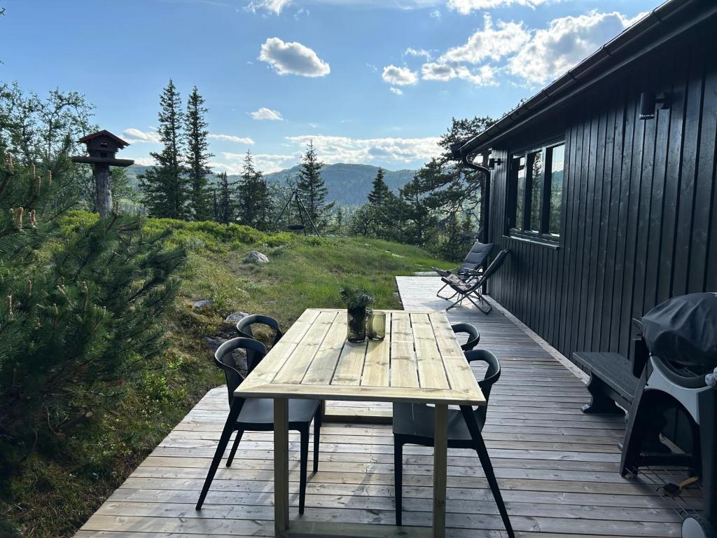 Vegglihytta - cabin with a tranquil location photo 2