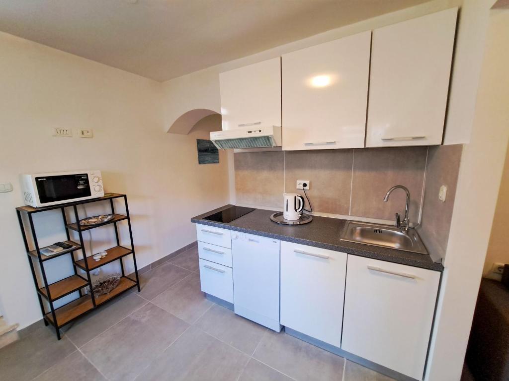 Apartments Ivanka photo 4