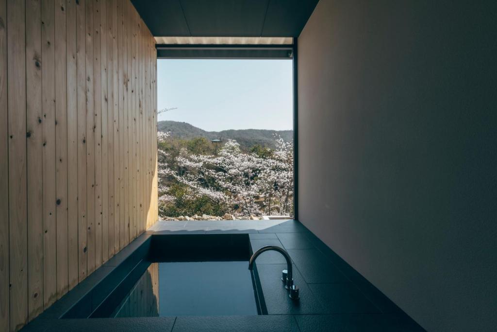 GLAMP CABIN　東条湖・丹波篠山 photo 2