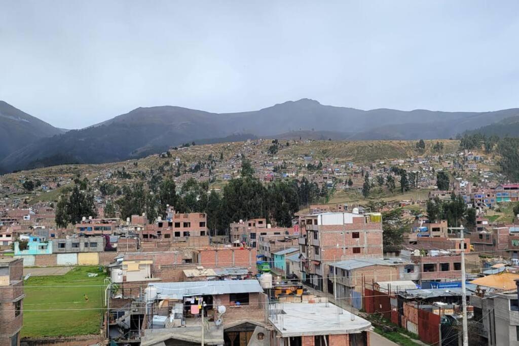 Departamento de Estreno / Vista a las Montañas photo 4