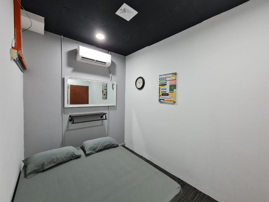 Ayden Hostel Airport Transit - KLIA - Tap to explore photos