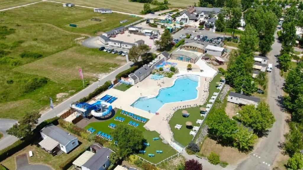 MHVACANCES LOUENT PLUSIEURS MOBILHOMES DANS CAMPING 4 ETOILES PROCHE CHATEAUX et ZOO BEAUVAL photo 2