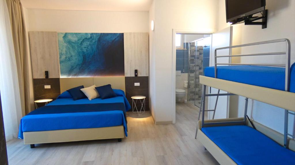 Hotel Beach photo 2