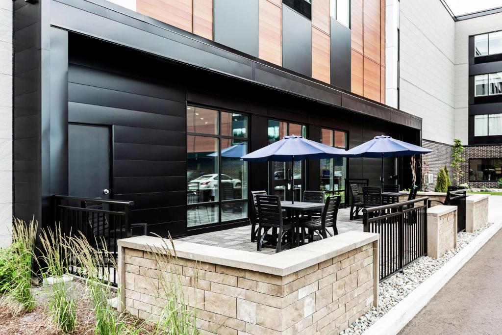 Hampton Inn & Suites by Hilton Québec - Beauport photo 1