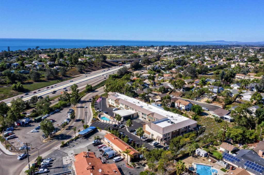 Hampton by Hilton Encinitas-Cardiff Beach Area photo 3