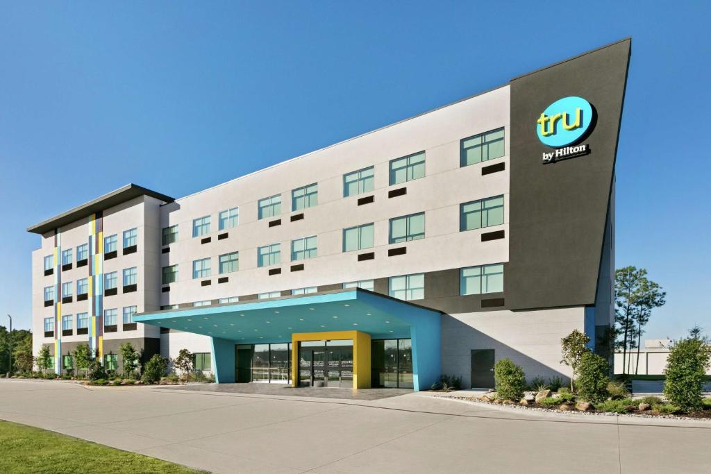 Tru by Hilton Longview image
