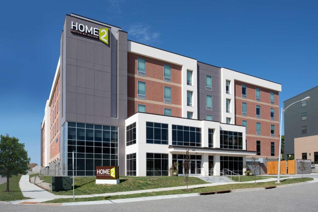 Home2 Suites by Hilton Omaha UN Medical Ctr Area image