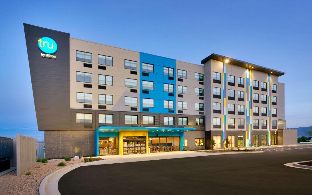 TRU by Hilton Lehi, UT image