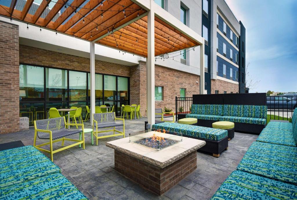 Home2 Suites by Hilton Liberty NE Kansas City, MO photo 4