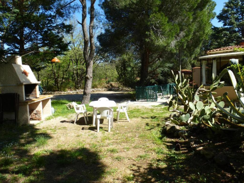 Maisonette rustique- pinède piscine photo 2