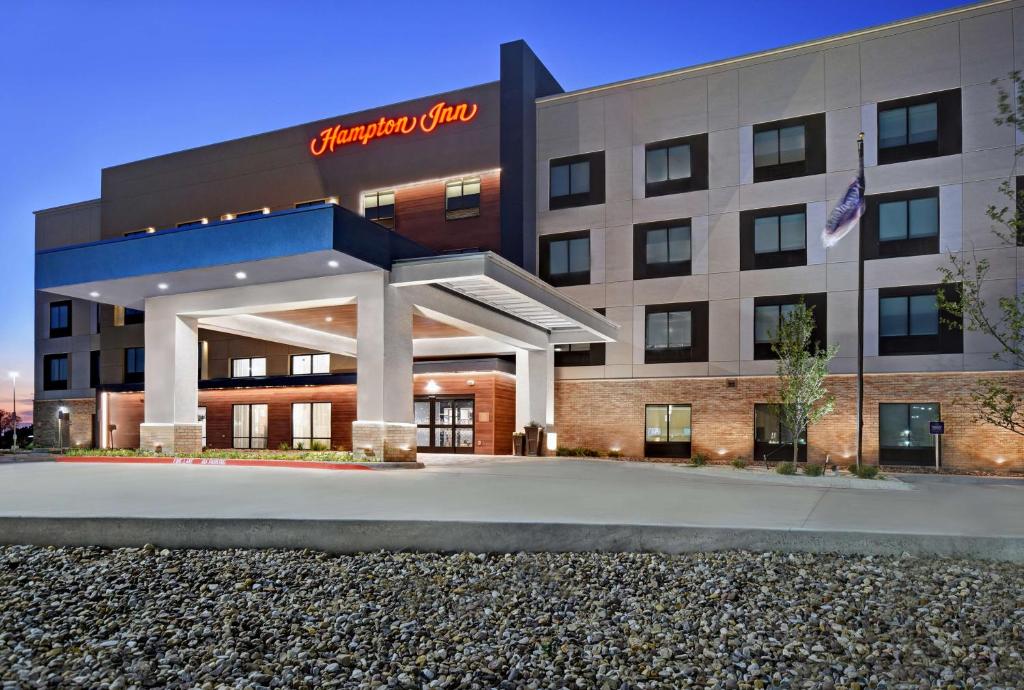 Hampton Inn Midland South image