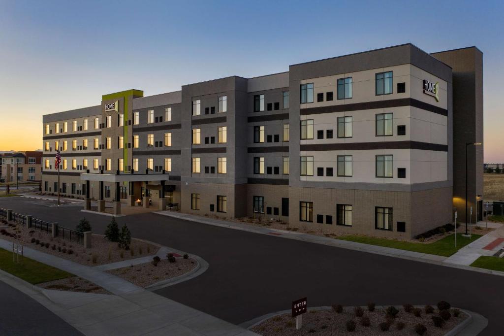 Home2 Suites by Hilton Denver Northfield image