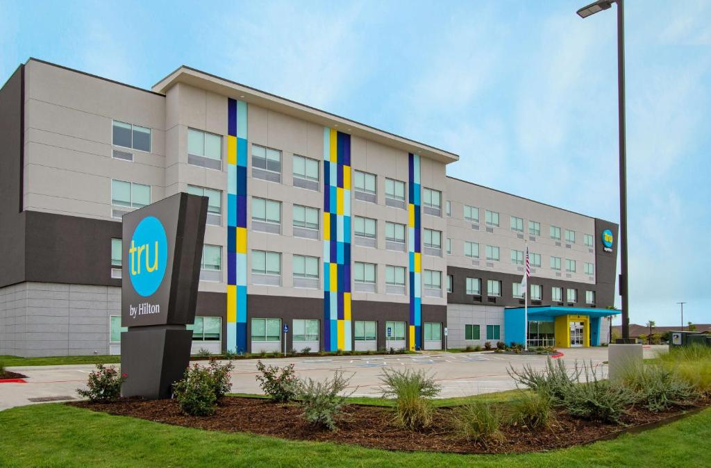 Tru By Hilton Waco South, TX image