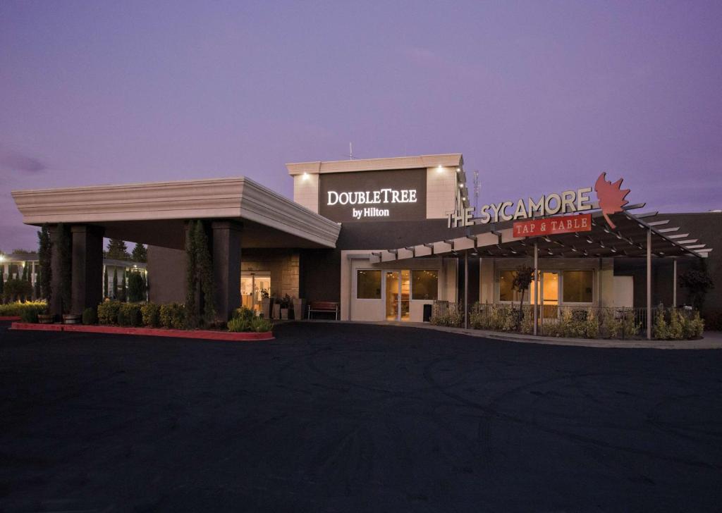 Doubletree By Hilton Chico, Ca photo 2