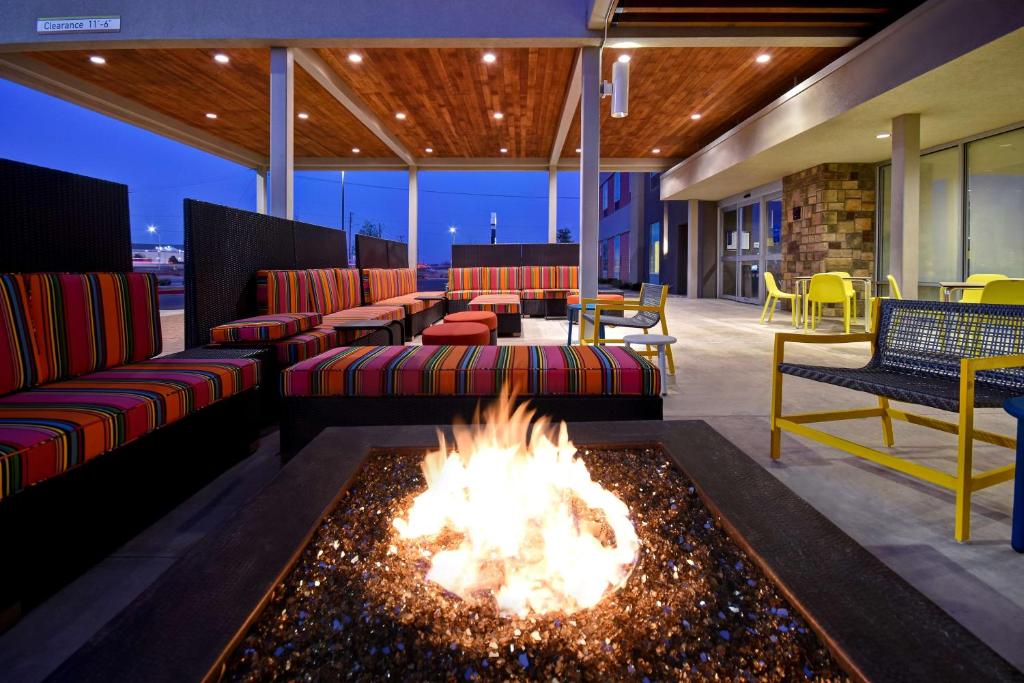 Home2 Suites By Hilton Odessa photo 2