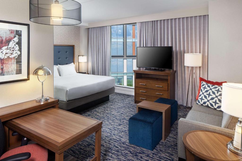 Homewood Suites by Hilton Boston Seaport District photo 1