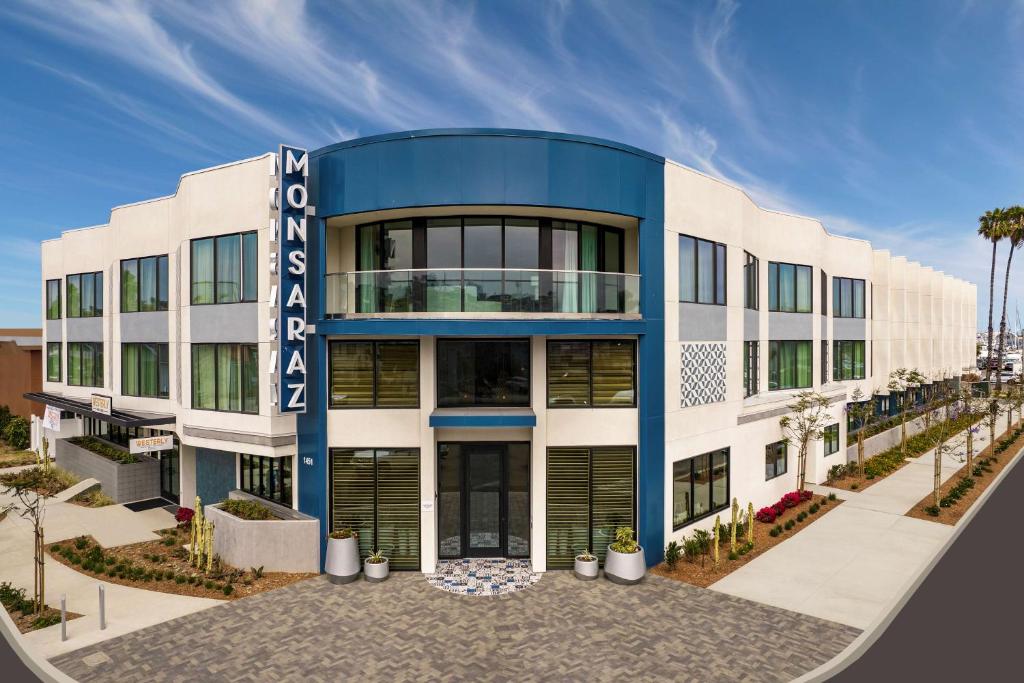 The Monsaraz San Diego, Tapestry Collection by Hilton image
