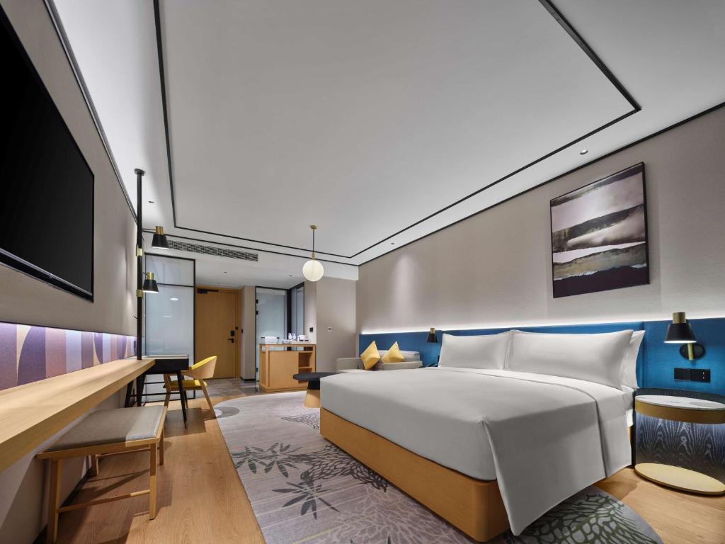 Hilton Garden Inn Huzhou Anji Phoenix Mountain photo 2
