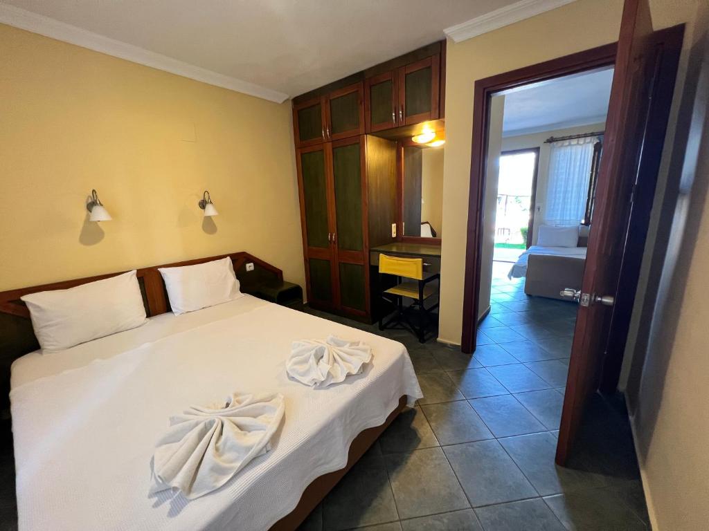 Grenadine Lodge photo 1