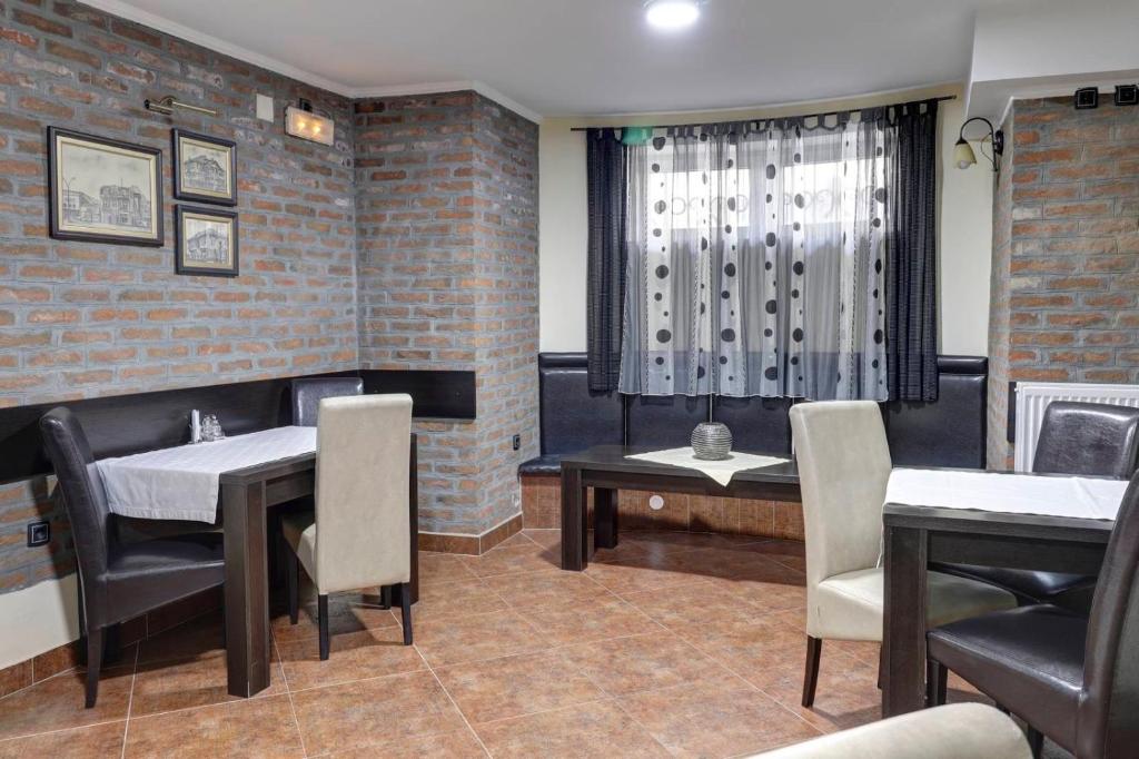 Hotel PERLA LESKOVAC photo 2