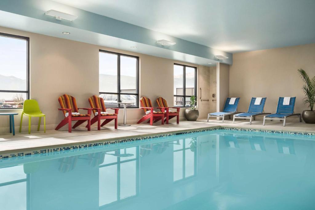 Home2 Suites By Hilton Colorado Springs I-25 Central photo 4