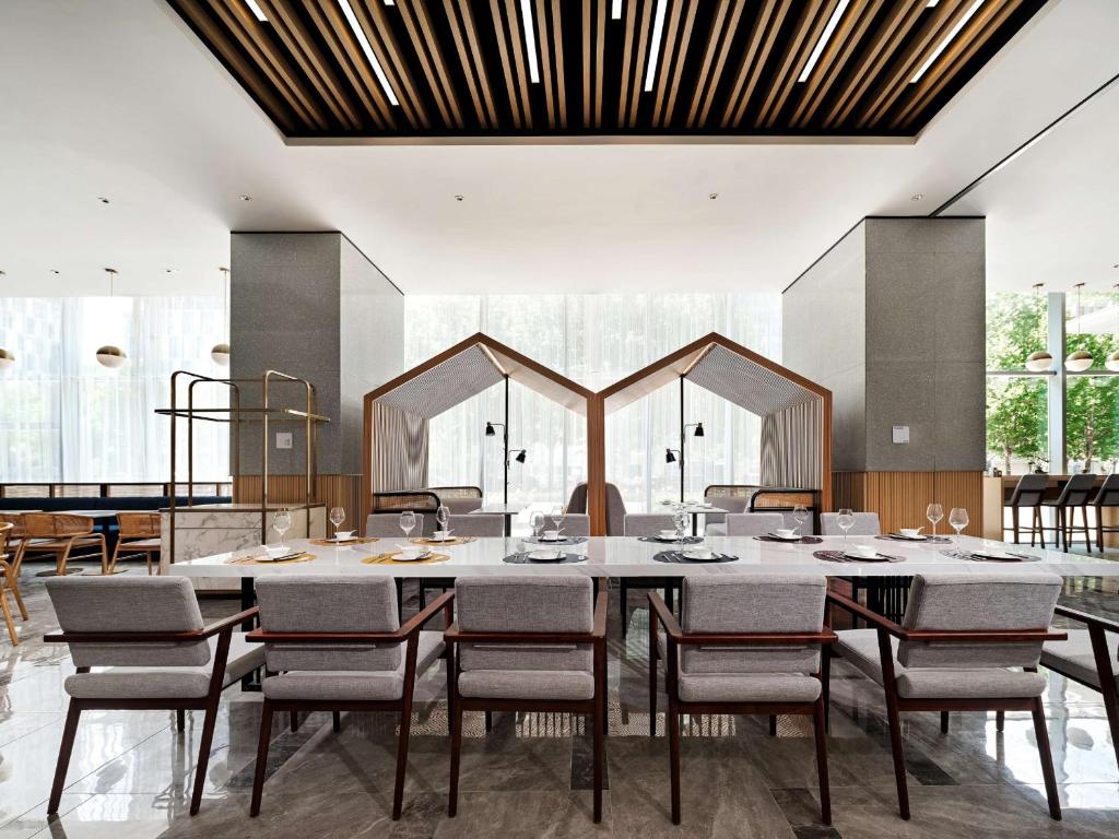 Hilton Garden Inn Hefei Binhu New District photo 4