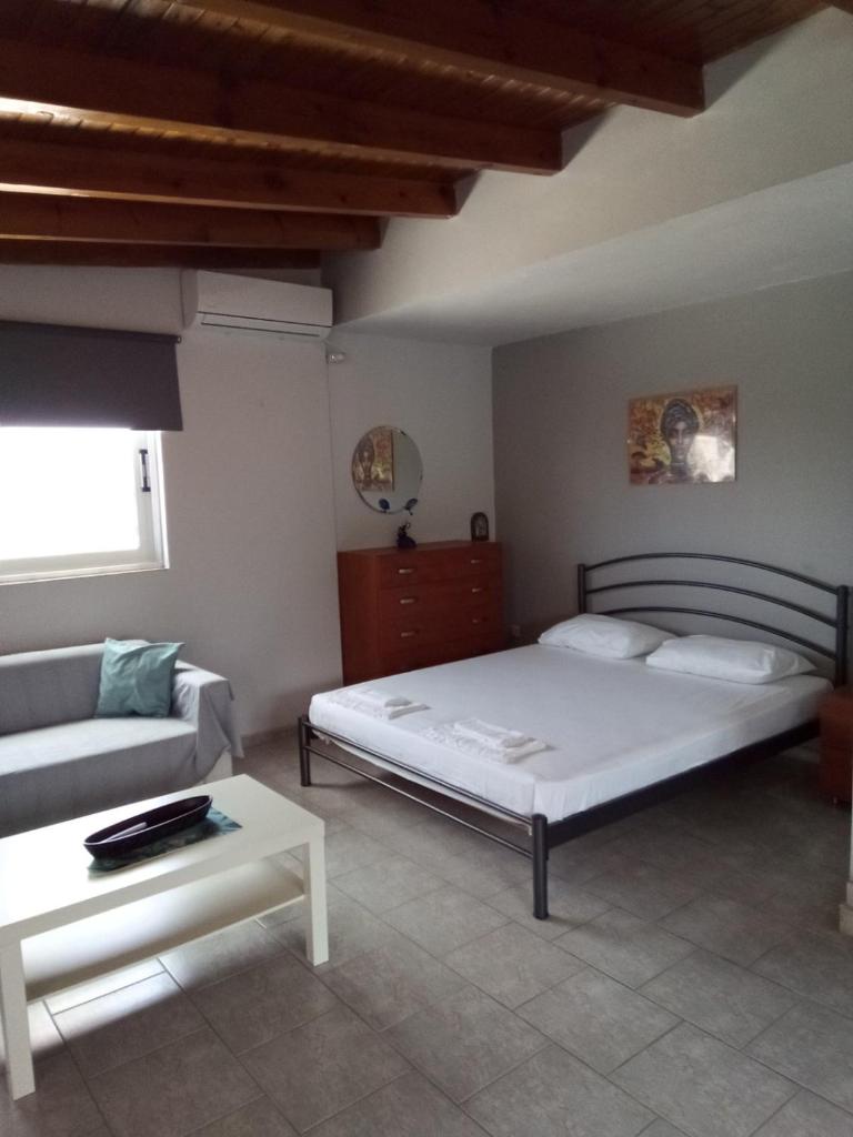 Dionysia Room photo 3