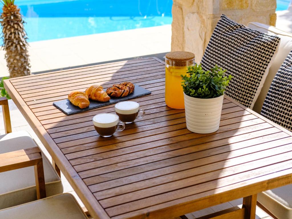 Villa Aphropean 3bed Villa Wprivate Pool photo 3