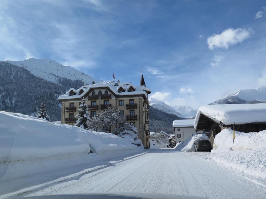 Hotel Schweizerhof Sta Maria photo 1