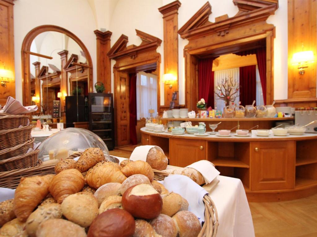 Hotel Schweizerhof Sta Maria photo 2