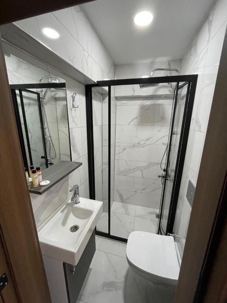 Royalova Hotel photo 3