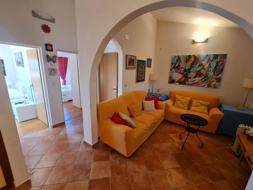 Apartments KUĆA SUNCE photo 3