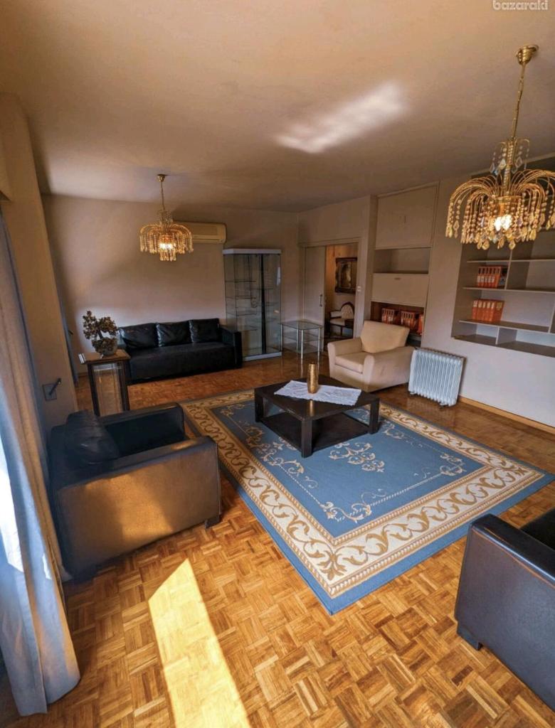 City center 3 bedroom apartment photo 1