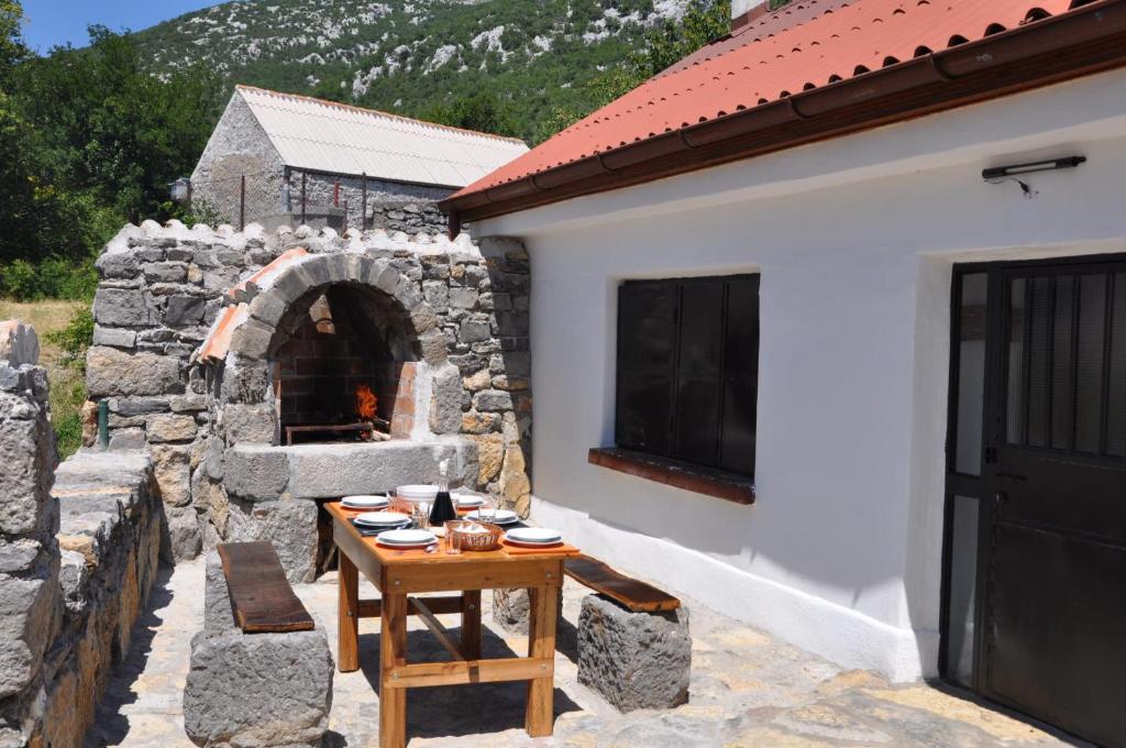 Secluded holiday house Stokic Pod, Velebit - 21524 photo 4