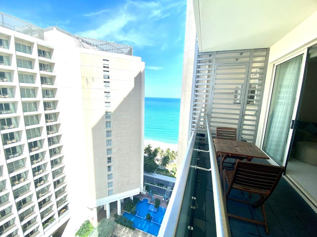 The Costa Ocean View By Rency