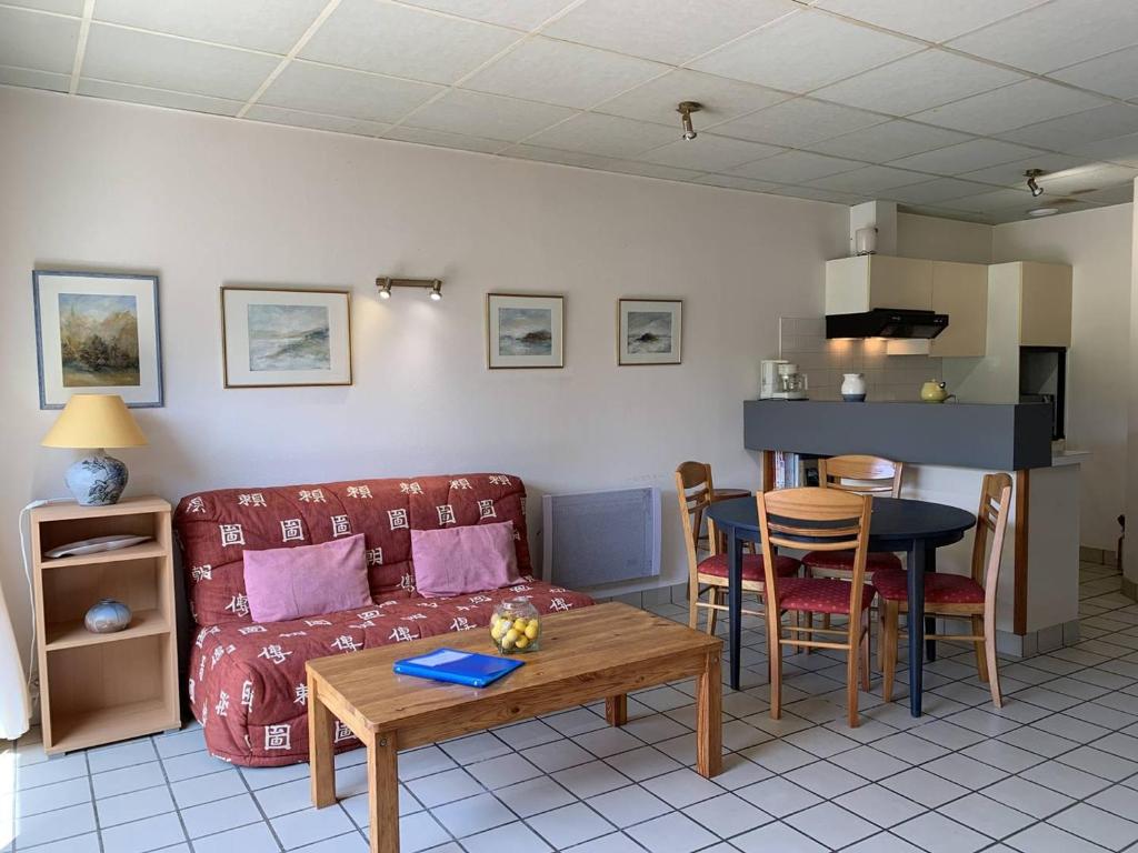 Maison Pleumeur-Bodou, 1 pièce, 4 personnes - FR-1-368-395 photo 1