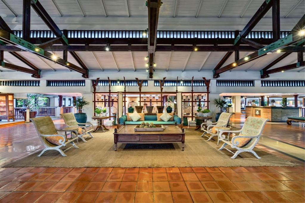 Marriott's Phuket Beach Club photo 2