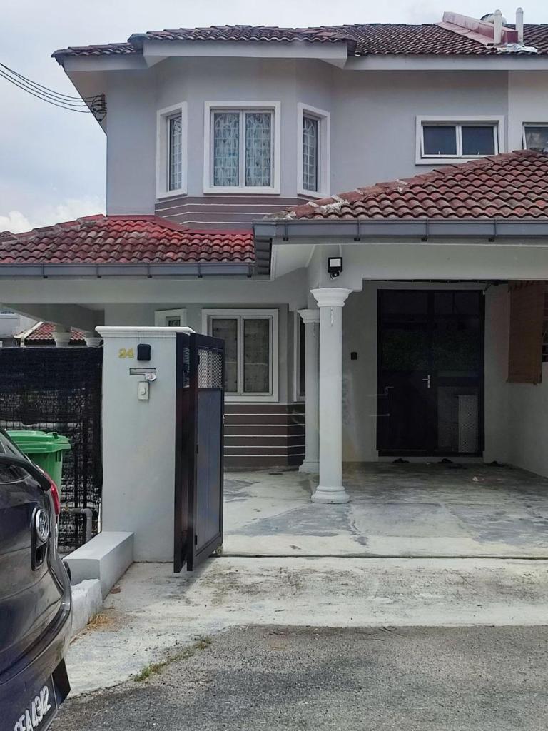 Homestay Jalan Reko Bangi