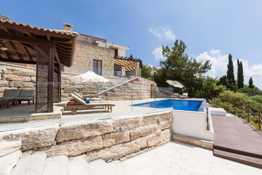 Villa 120 Aphrodite Hills