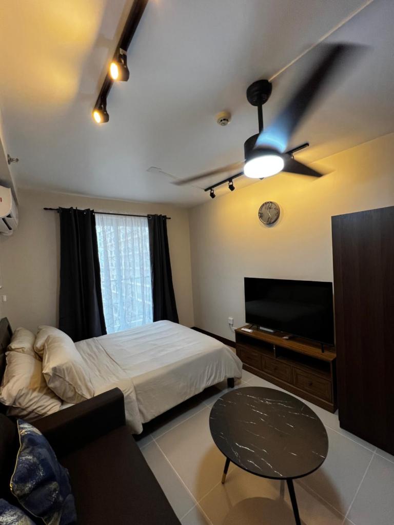 Cozy Studio Apartment photo 3