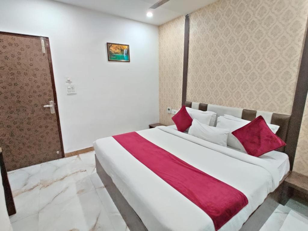 Flexi Hospitality - A Star - अमृतसर का सबसे Premium होटल photo 2