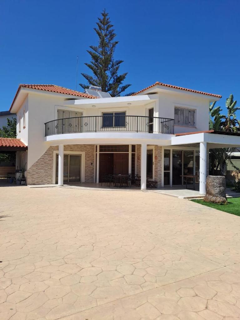 Dream House