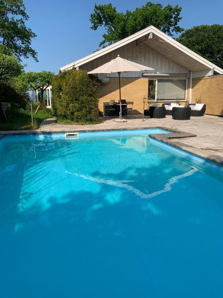 Panorama udsigt og pool photo 3