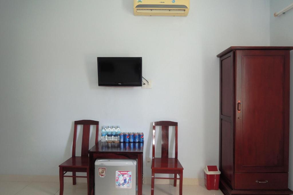 Двухместный (Двухместный номер с 1 кроватью), Quang Nhat Hotel